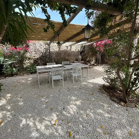 La Cava Del Val Di Noto Con Piscina Privata Avola